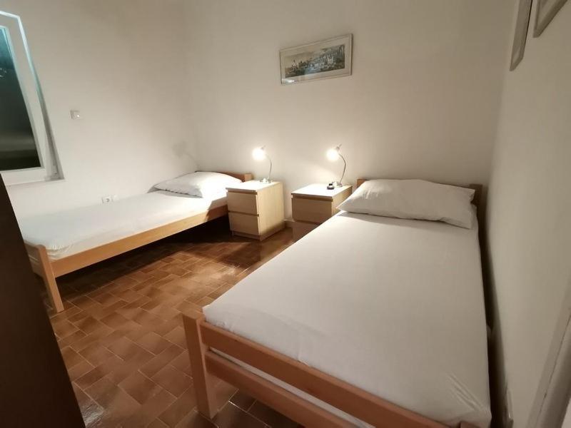 Apartments Demori 普利莫顿 外观 照片